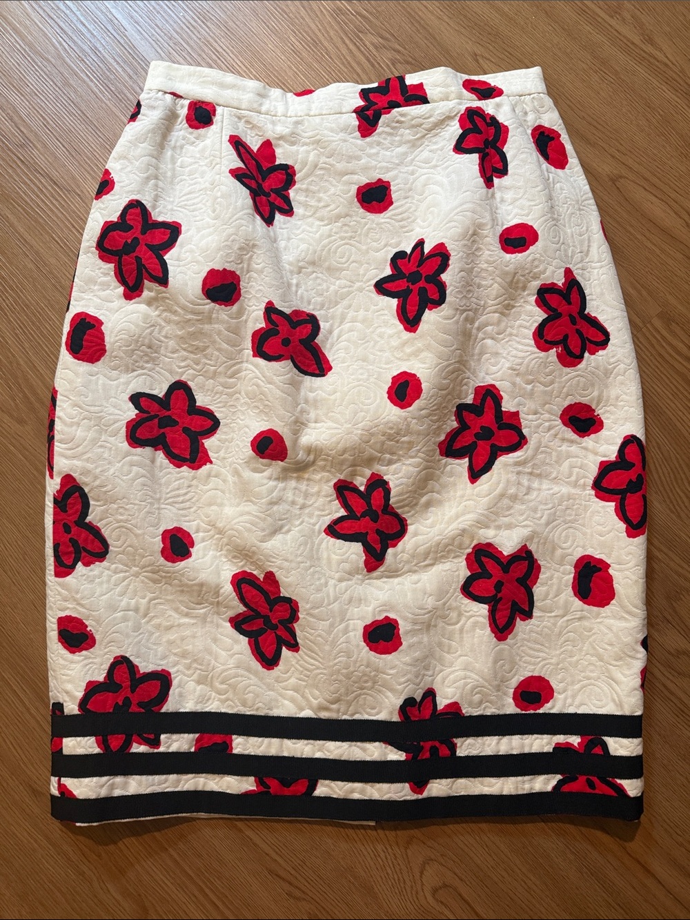Carlisle Cream Pencil Skirt with Red and Black Floral Print
